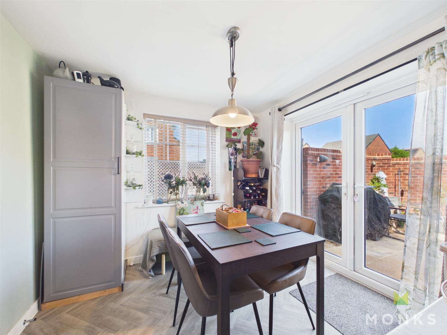 203 Holland Drive, Shrewsbury, SY2 5TU For Sale
